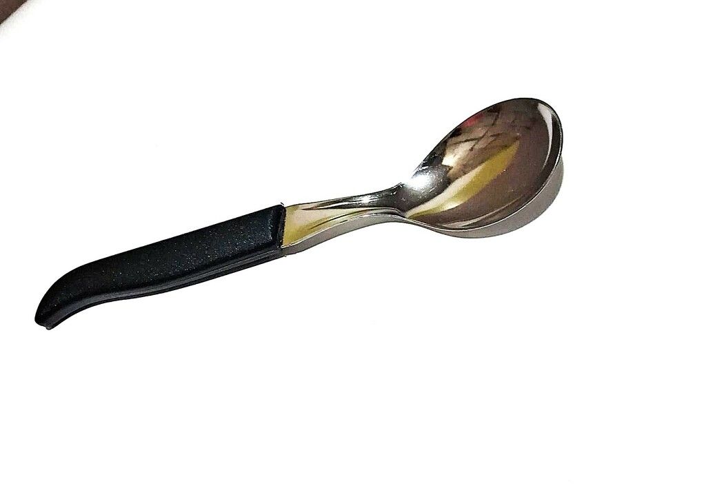 CUCHARA MESA ACERO INOX MANGO PLASTICO NEGRO (FIDENZA)